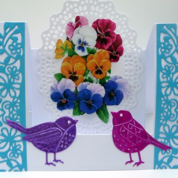 Staande kaart met bloemen